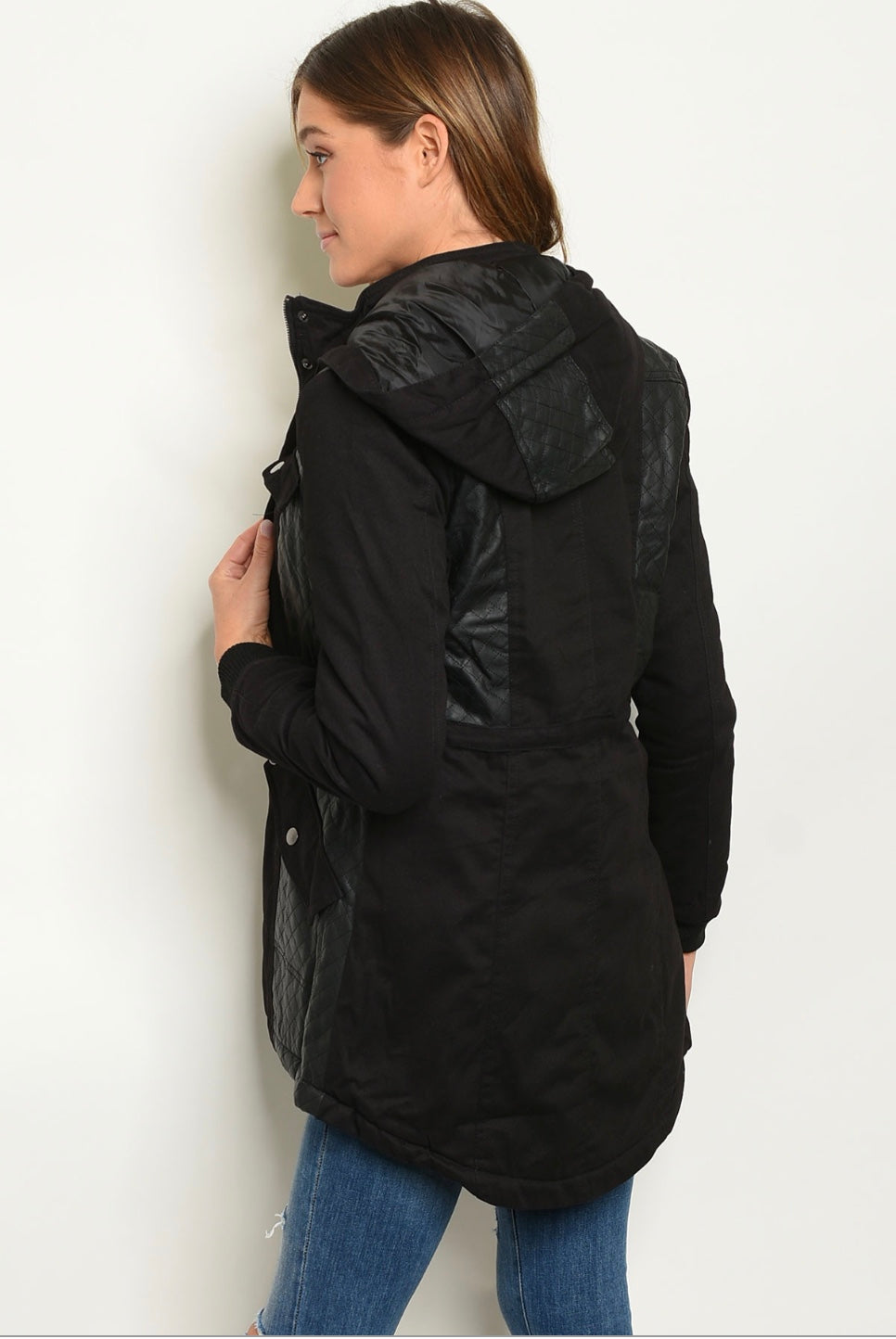 BLACK JACKET